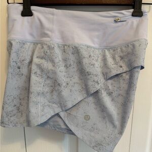 Lululemon Speed Up Mid-Rise Lined Short 4"